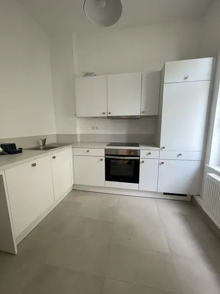 Zweizimmerwohnung mit Einbauküche — photo 1